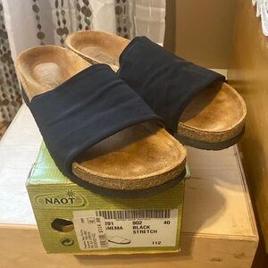 Naot black stretch sandals size 8
